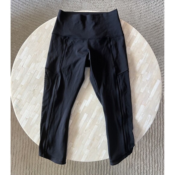 Lululemon Women’s Vent It Out Crop Leggings Size 6 Black Yoga Workout Sheer Leg - Picture 1 of 6